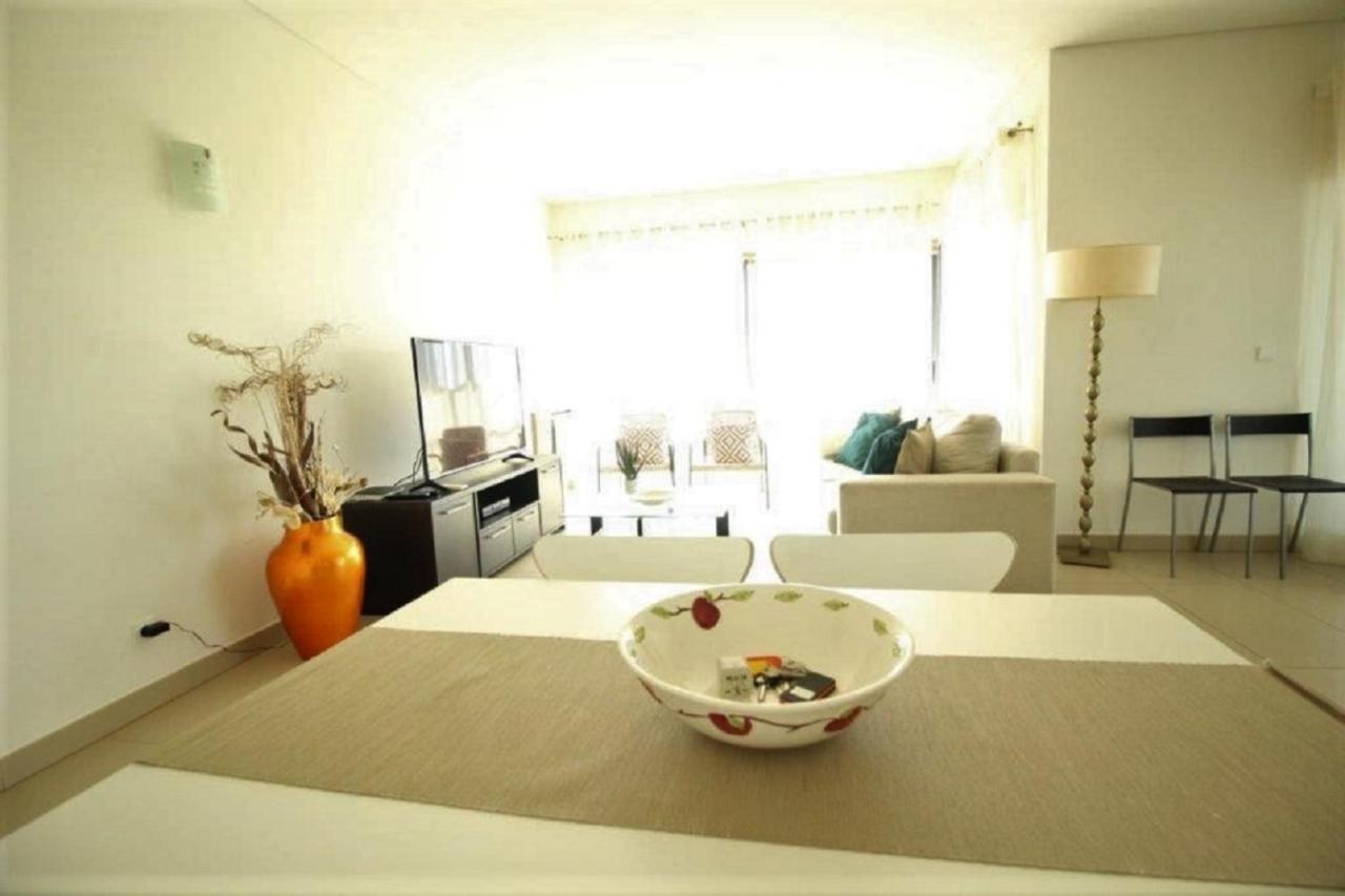 Apartamentos Cavalo Preto Beach Resort Куартейра Екстериор снимка