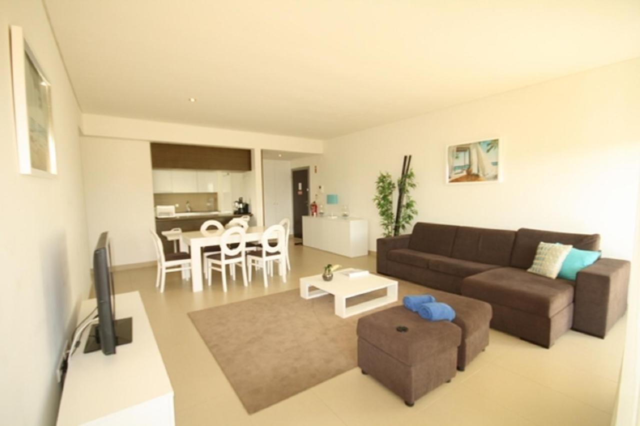 Apartamentos Cavalo Preto Beach Resort Куартейра Екстериор снимка